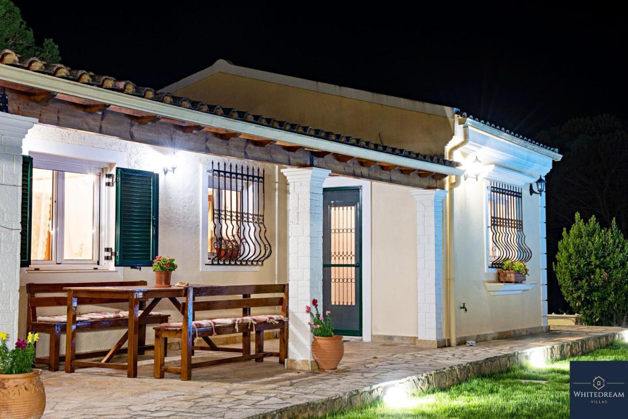 Villa Pine Forest Kompitsion Экстерьер фото